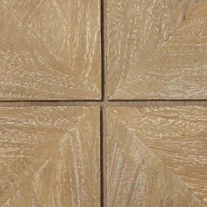 Meuble artisanal en bois de manguier